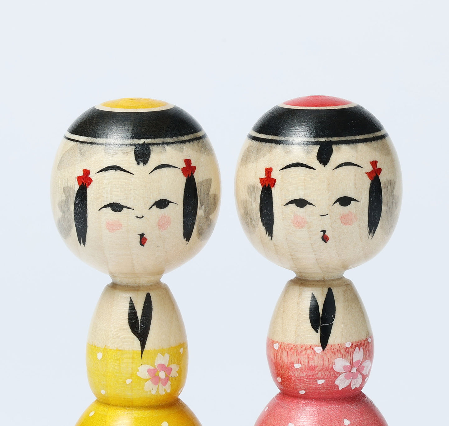 桜こけし | 池内潮音工人 弥治郎系 | 高さ 9cm