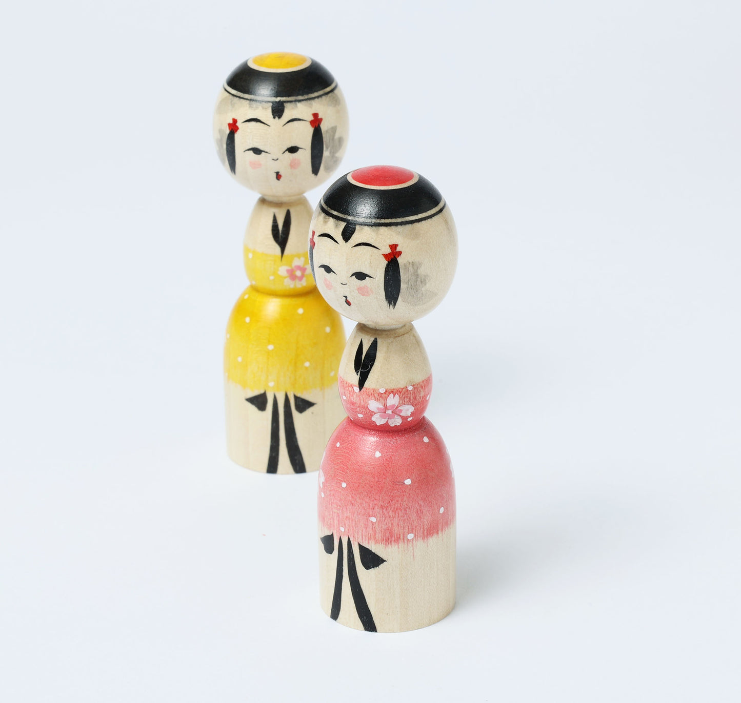 桜こけし | 池内潮音工人 弥治郎系 | 高さ 9cm
