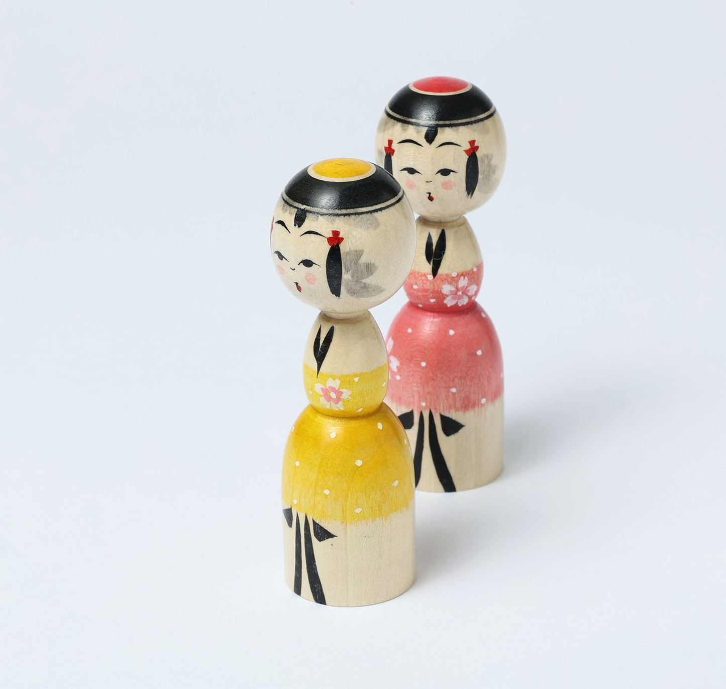 桜こけし | 池内潮音工人 弥治郎系 | 高さ 9cm