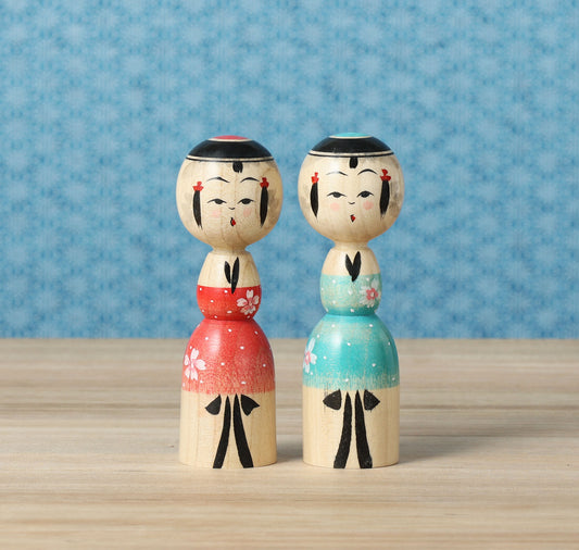 Sakura-cherry blossom kokeshi doll-3 桜こけし | IKEUCHI, Shione 池内潮音工人 | Yajiro style 弥治郎系 | 9cm in height