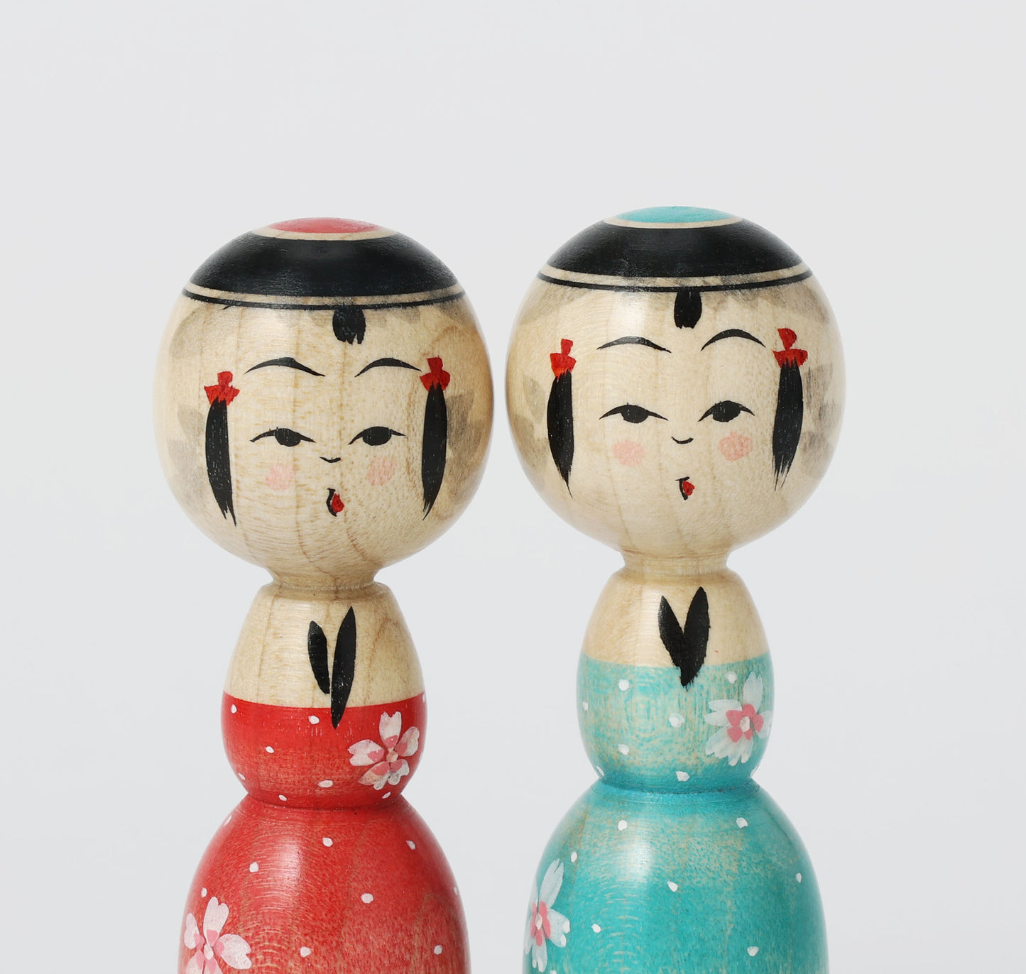 桜こけし | 池内潮音工人 弥治郎系 | 高さ 9cm