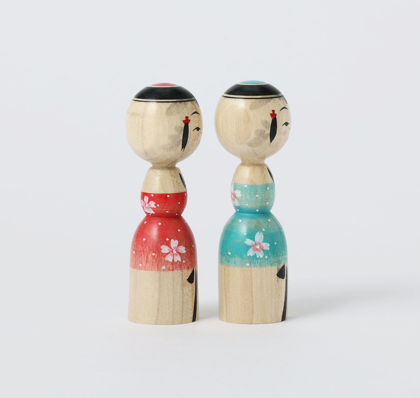 桜こけし | 池内潮音工人 弥治郎系 | 高さ 9cm