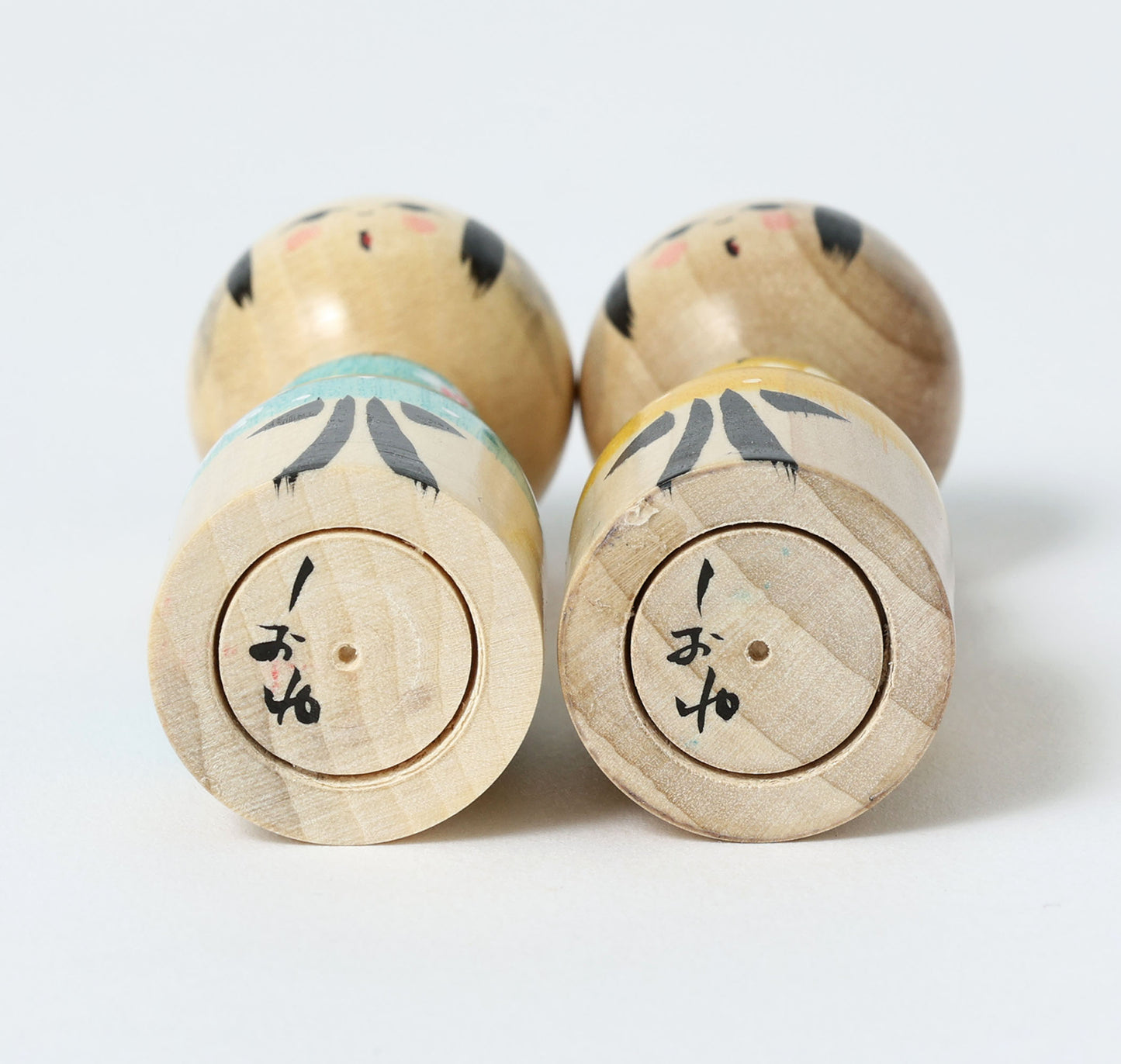 桜こけし | 池内潮音工人 弥治郎系 | 高さ 9cm