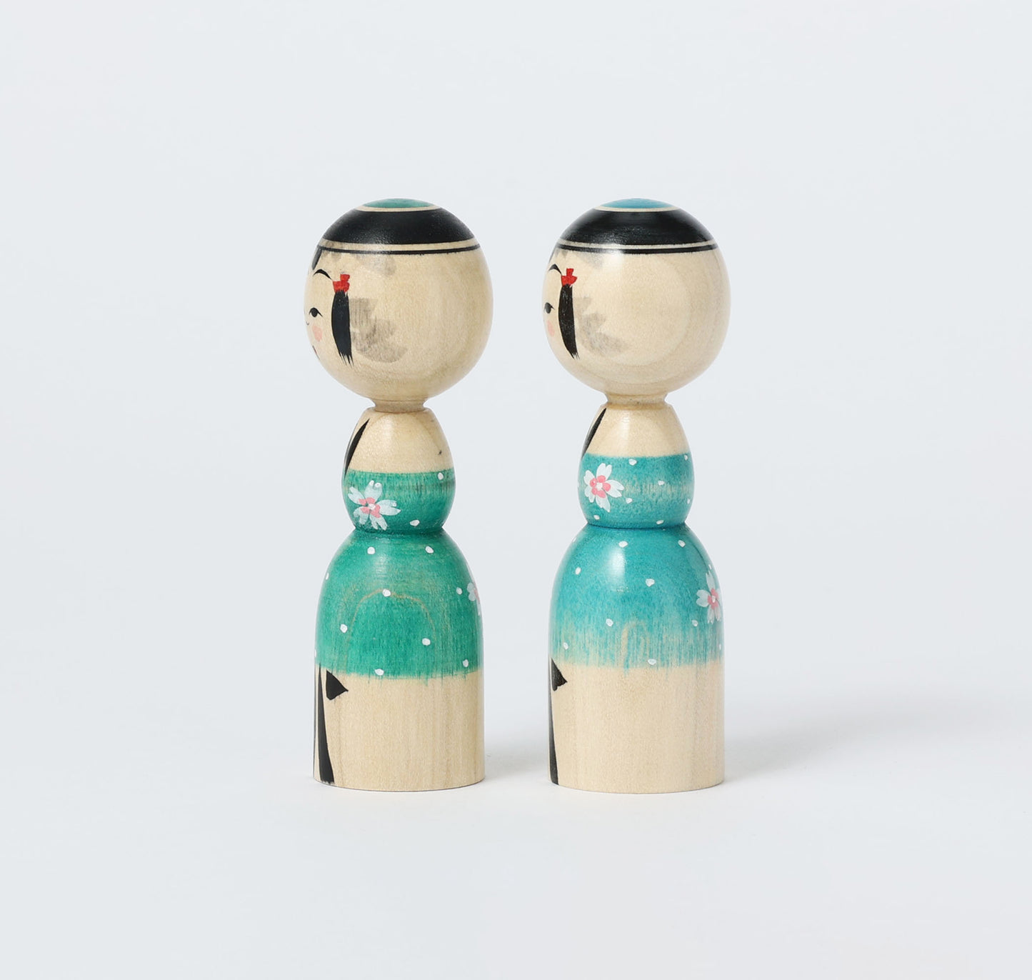 桜こけし | 池内潮音工人 弥治郎系 | 高さ 9cm