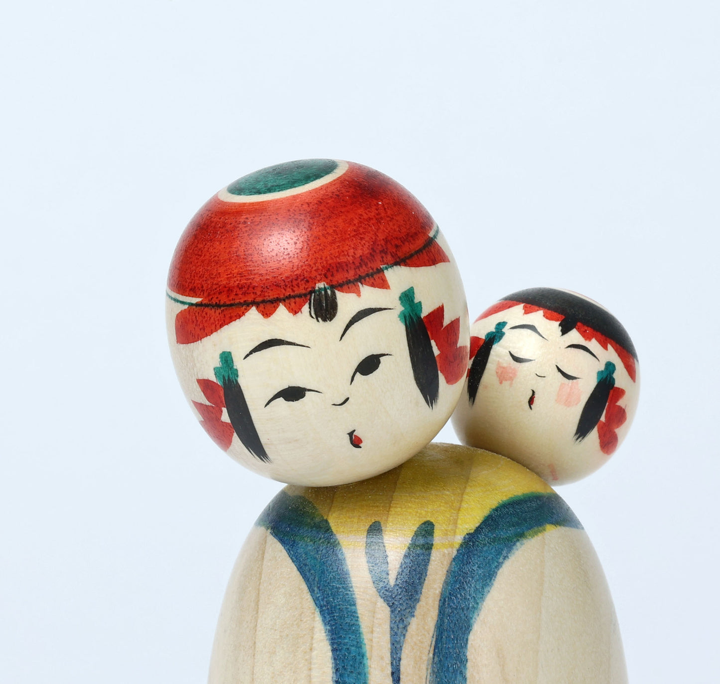 Komori-Babysitting kokeshi doll-8 子守りこけし | IKEUCHI, Shione 池内潮音工人 | Yajiro style 弥治郎系 | 10cm in height