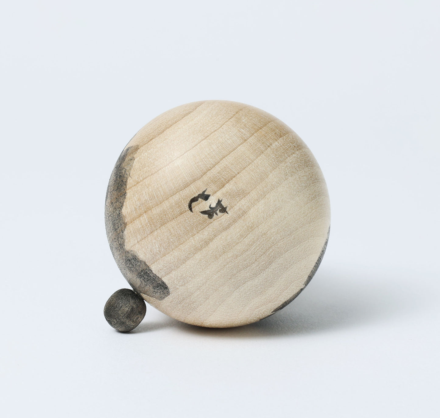 Cat kokeshi doll-12 猫こけし | KOYAMA, Yoshimi 小山芳美工人 | Togatta style 遠刈田系 | 7.5cm in height