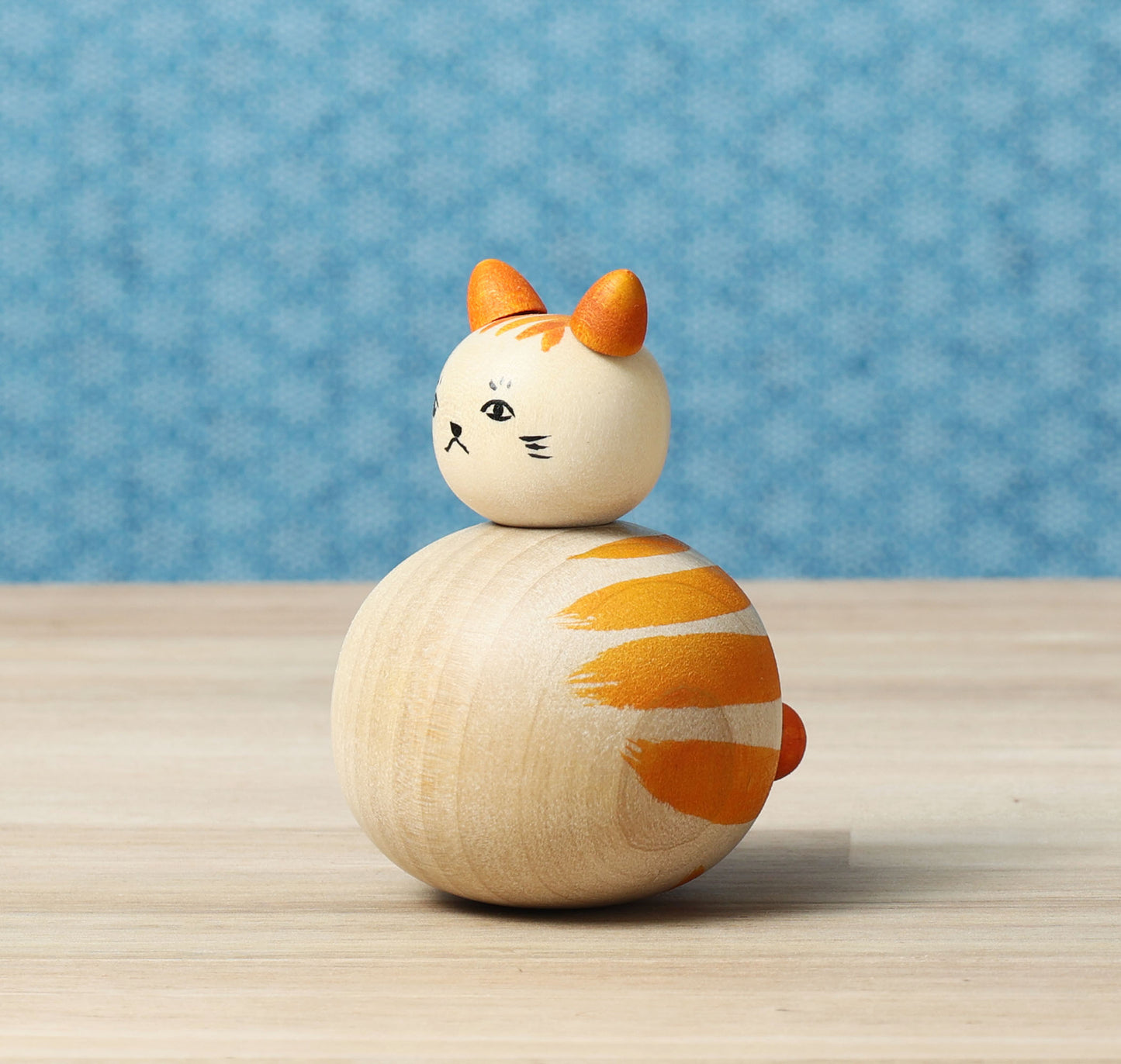 Cat kokeshi doll-1 猫こけし | KOYAMA, Yoshimi 小山芳美工人 | Togatta style 遠刈田系 | 7.5cm in height