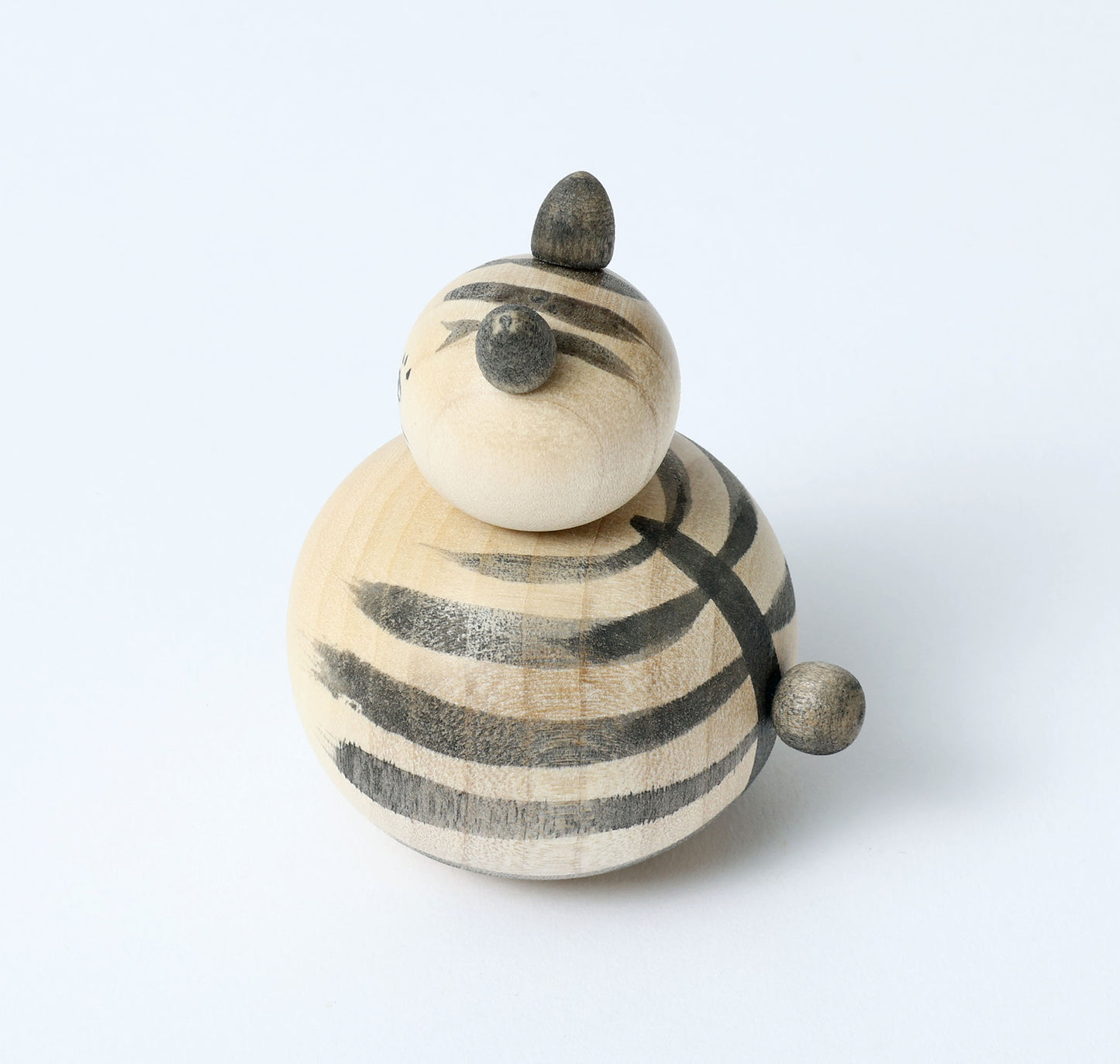 Cat kokeshi doll-4 猫こけし | KOYAMA, Yoshimi 小山芳美工人 | Togatta style 遠刈田系 | 7.5cm in height