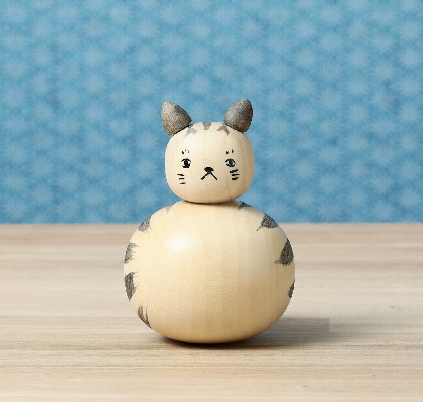 Cat kokeshi doll-5 猫こけし | KOYAMA, Yoshimi 小山芳美工人 | Togatta style 遠刈田系 | 7.5cm in height