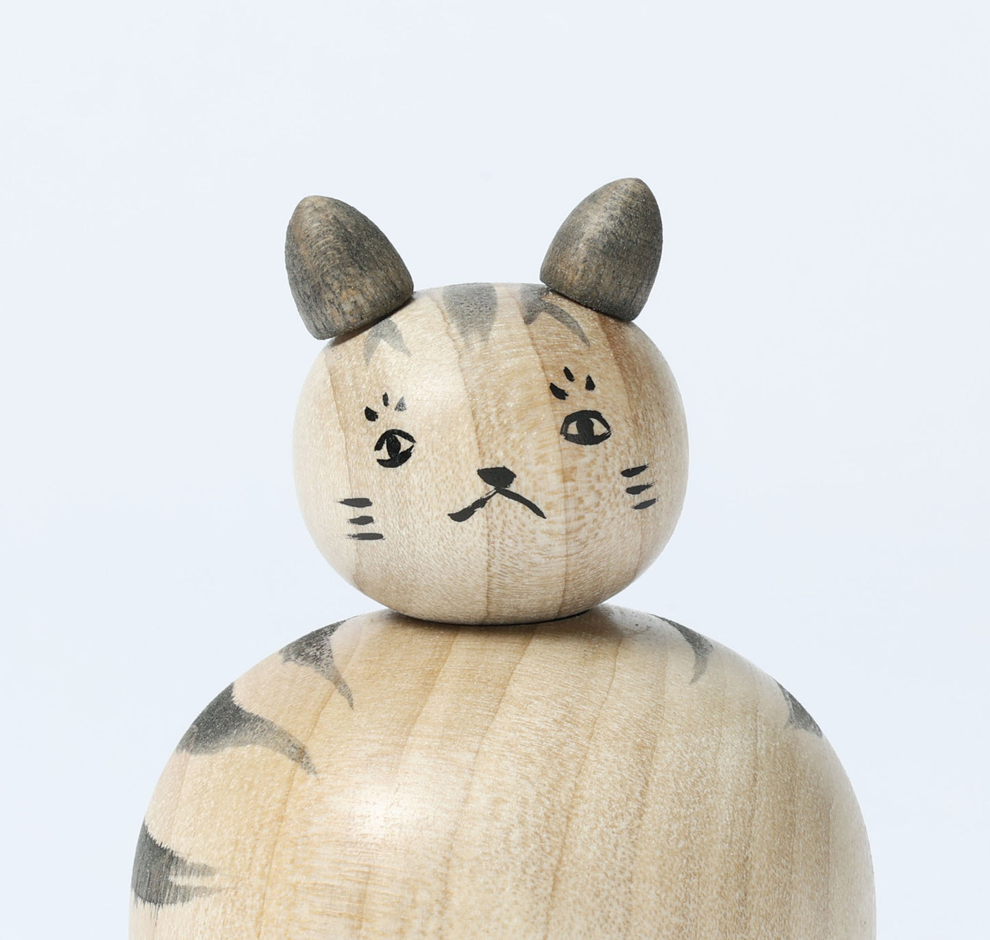 Cat kokeshi doll-6 猫こけし | KOYAMA, Yoshimi 小山芳美工人 | Togatta style 遠刈田系 | 7.5cm in height