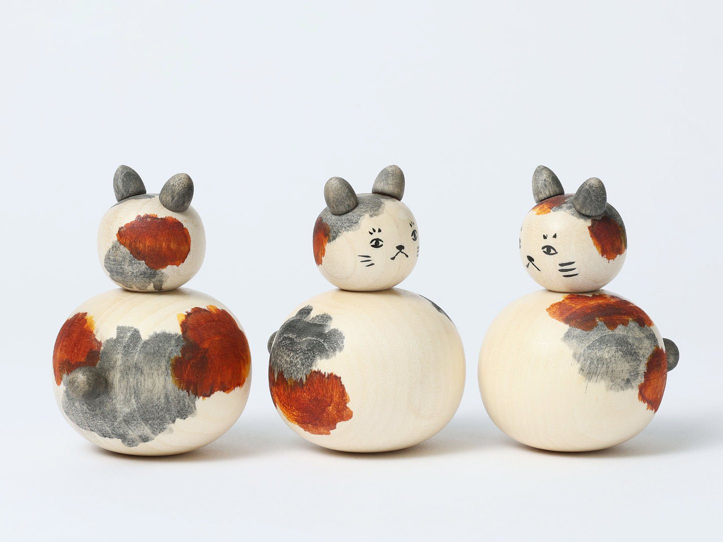 Cat kokeshi doll-7 猫こけし | KOYAMA, Yoshimi 小山芳美工人 | Togatta style 遠刈田系 | 7.5cm in height