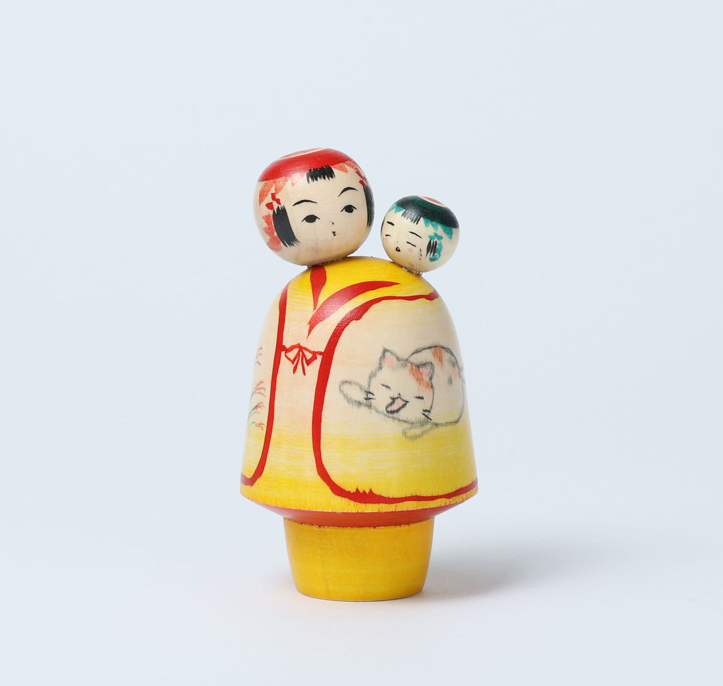 子守りこけし | 新山真由美工人 | 弥治郎系 |高さ10cm