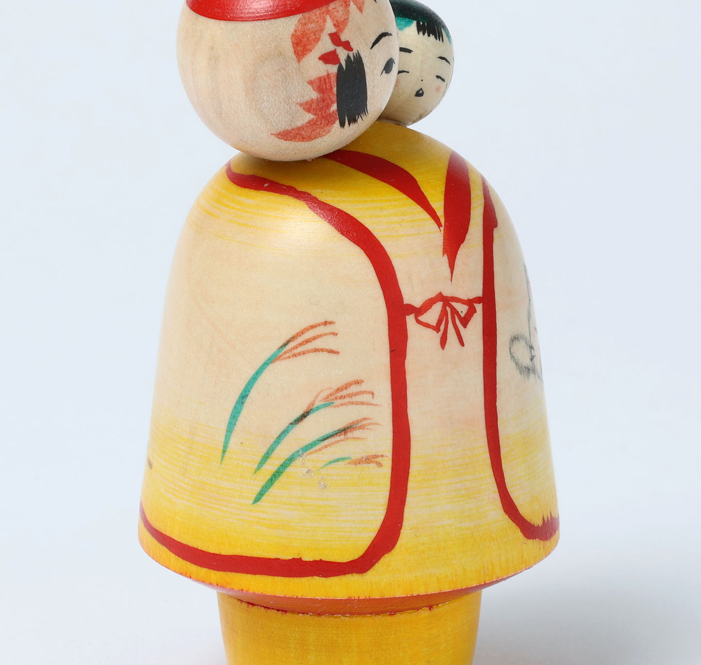 子守りこけし | 新山真由美工人 | 弥治郎系 |高さ10cm