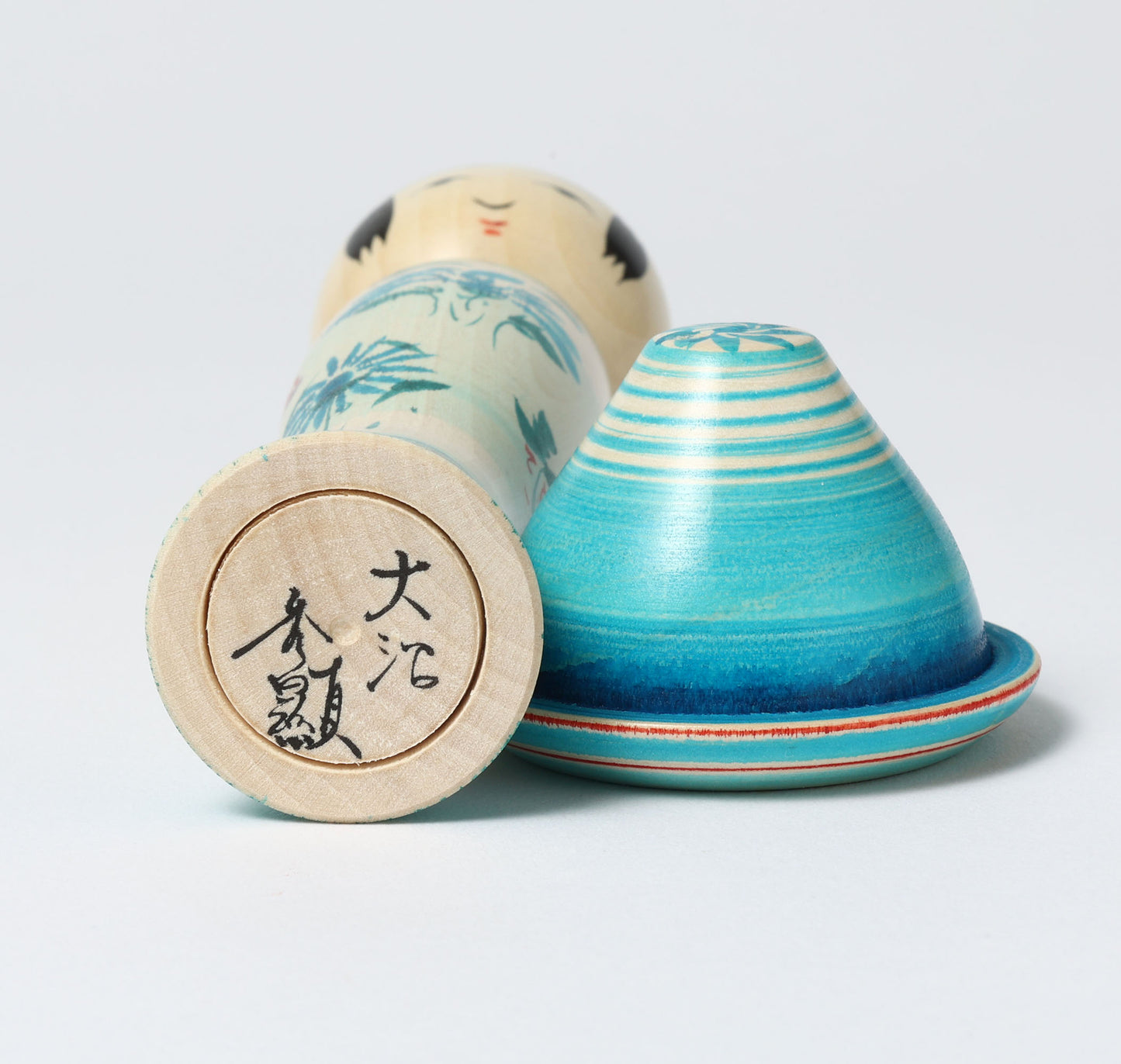 OHNUMA Hideaki 大沼秀顕工人 | Boushi kokeshi -帽子こけし | Naruko style 鳴子系 | 17.5cm in height