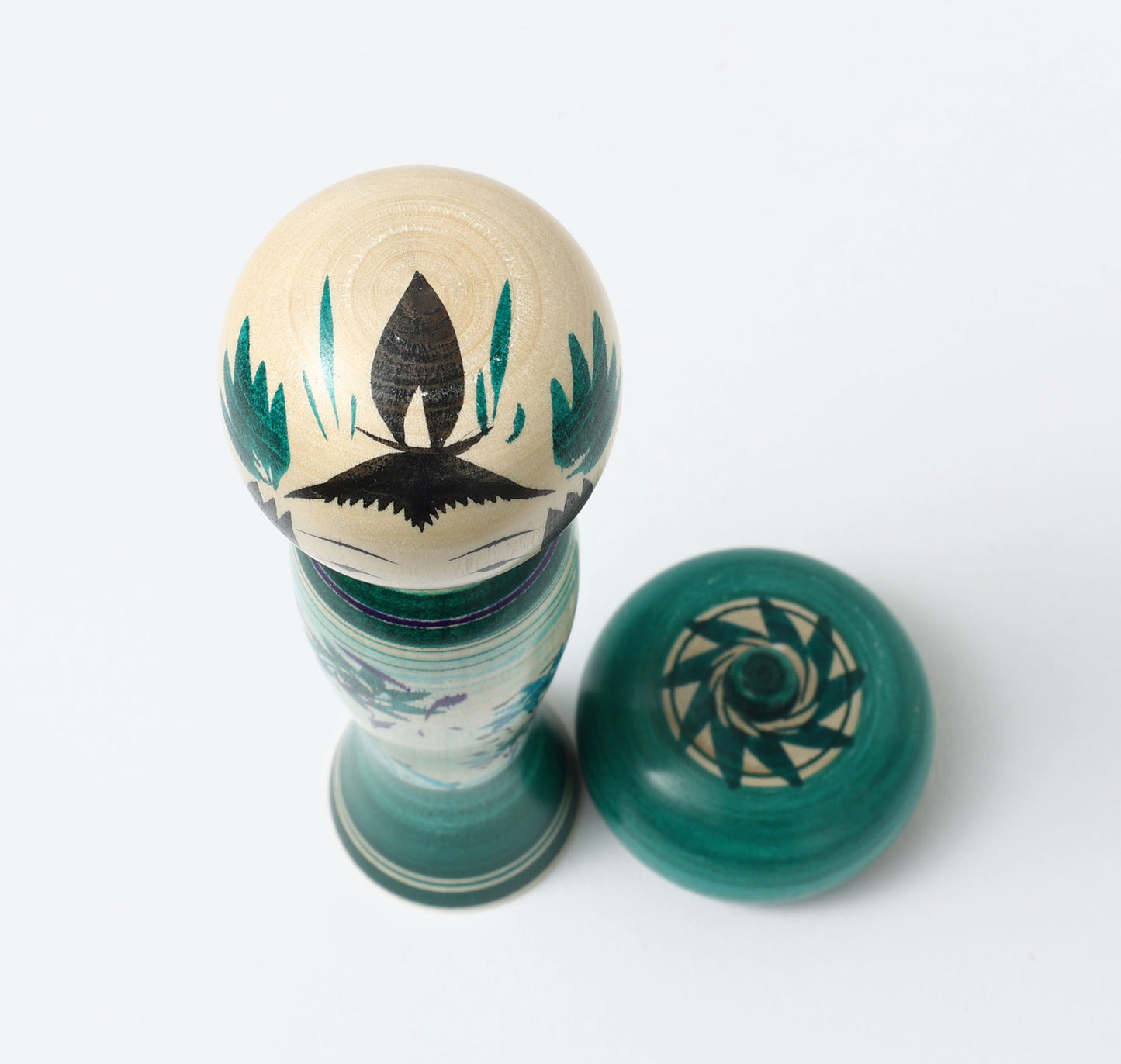 OHNUMA Hideaki 大沼秀顕工人 | Boushi kokeshi -帽子こけし | Naruko style 鳴子系 | 17cm in height