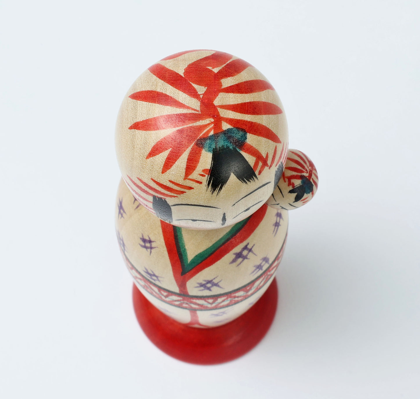 Komori-baby sitting kokeshi doll-子守りこけし | OGASAWARA, Yoshio 小笠原義雄 | Togatta style 遠刈田系 | 12cm in height
