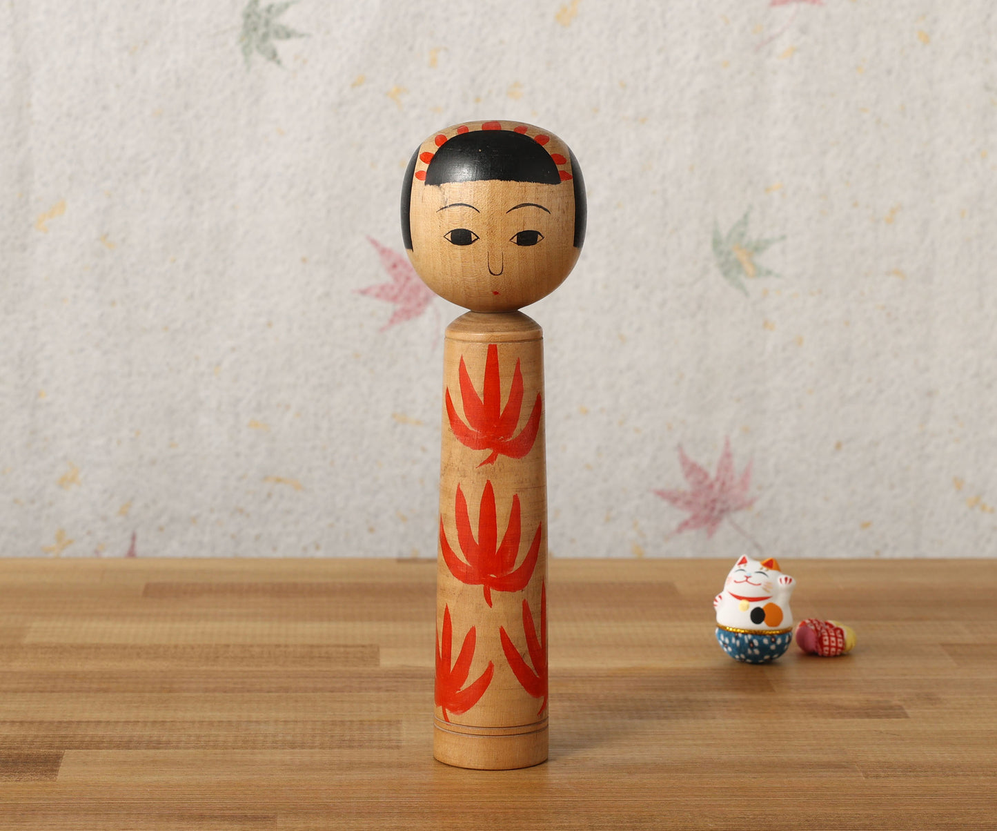 Vintage Naruko style kokeshi doll, by AKIYAMA Chuichi(1913-1984), | こけし古物 秋山忠市（鳴子系）