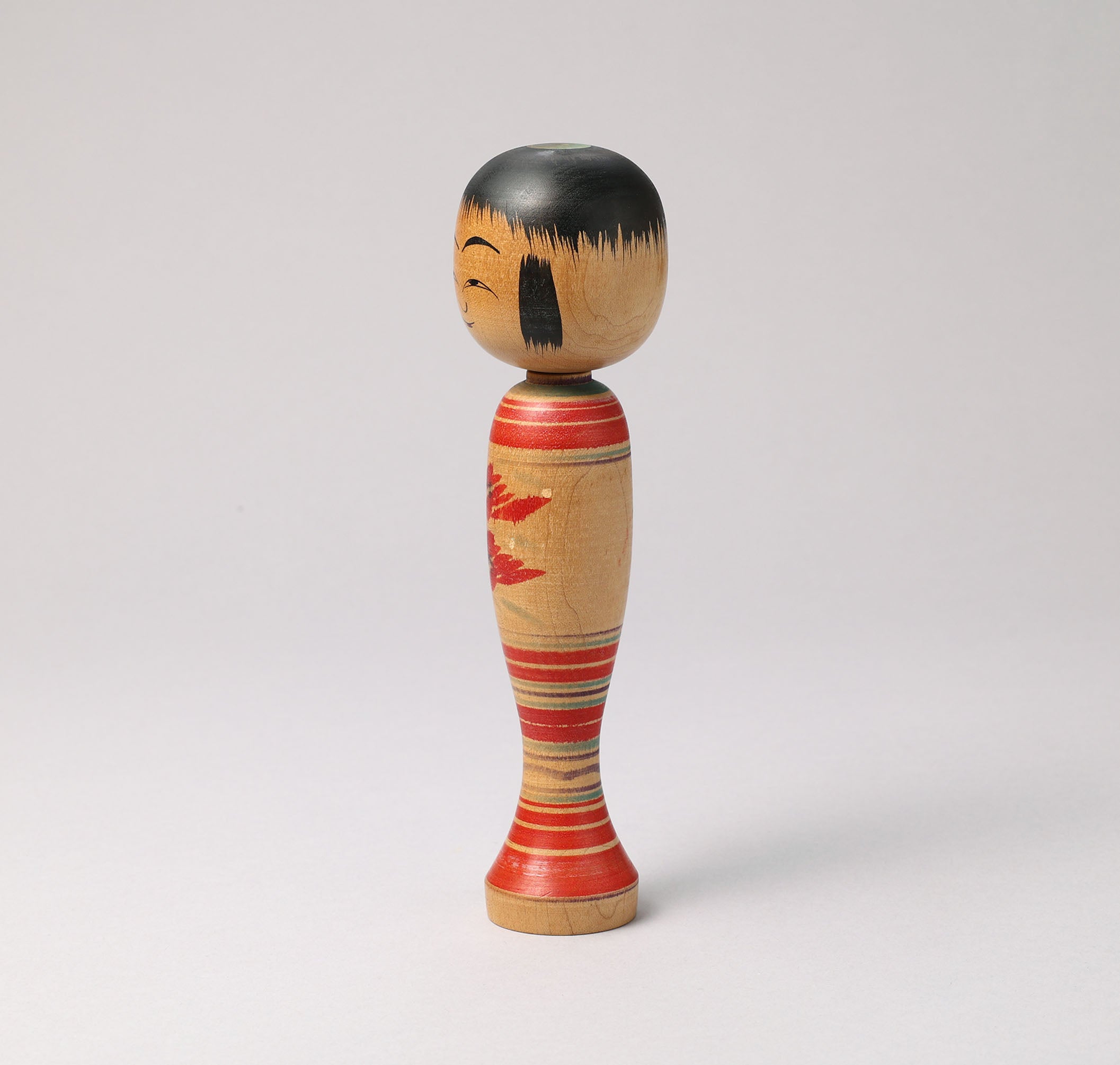 Vintage Hijiori style kokeshi doll, by Bunikichi SATO(1922-2008) | こけし古物  佐藤文吉（肘折系）