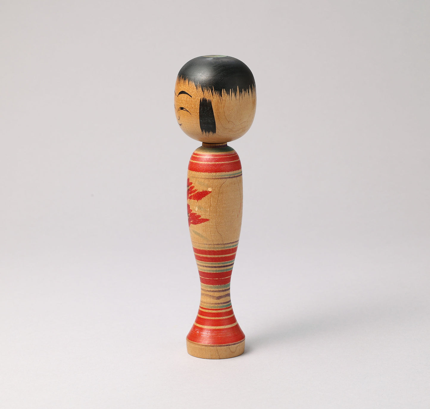 Vintage Hijiori style kokeshi doll, by Bunikichi SATO(1922-2008) | こけし古物 佐藤文吉（肘折系）