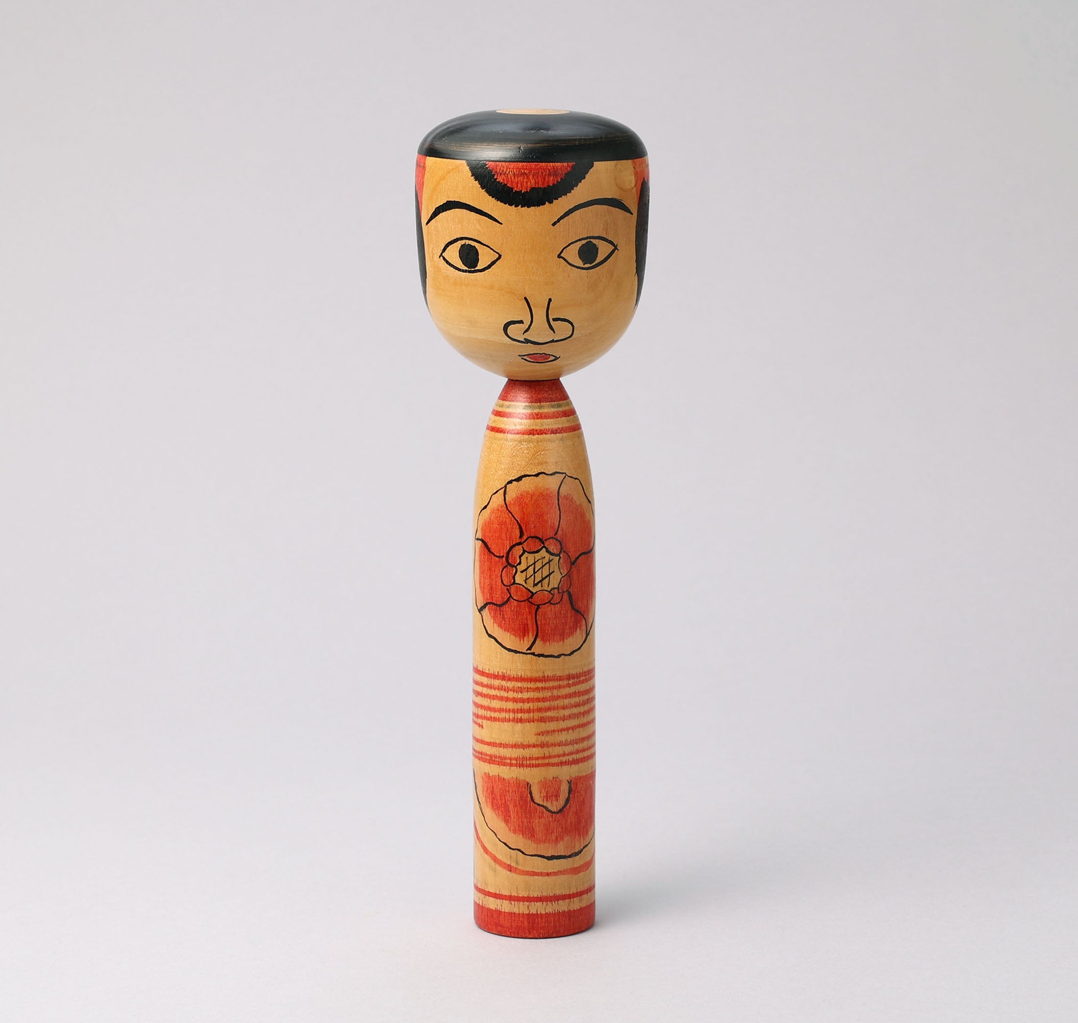 Vintage Nakanosawa style kokeshi, by Yoshizo IWAMOTO(1912-1973) | 伝統こけし  岩本芳蔵（中ノ沢系）