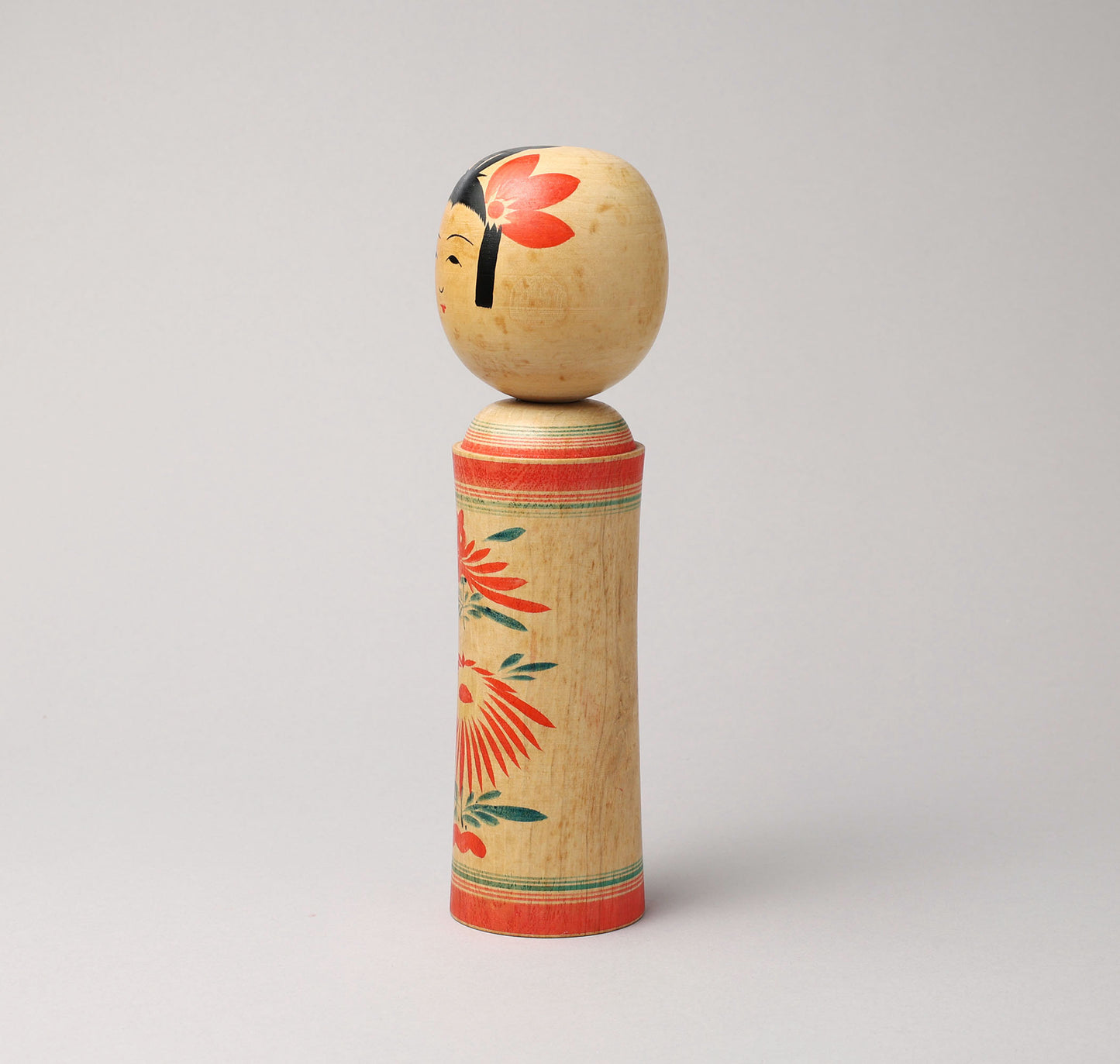 Vintage Naruko style kokeshi doll, by HONMA Tomegoro (1909-1974)  | 鳴子系こけし古物 本間留五郎（鳴子系）